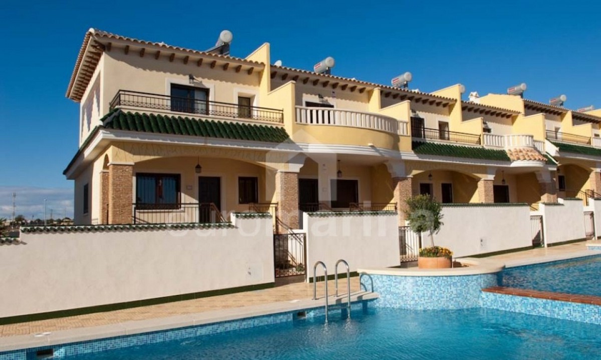 Duplex - Corner Garage/ Costa Blanca SOLD
